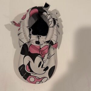 Freshly Picked Minnie moccasins